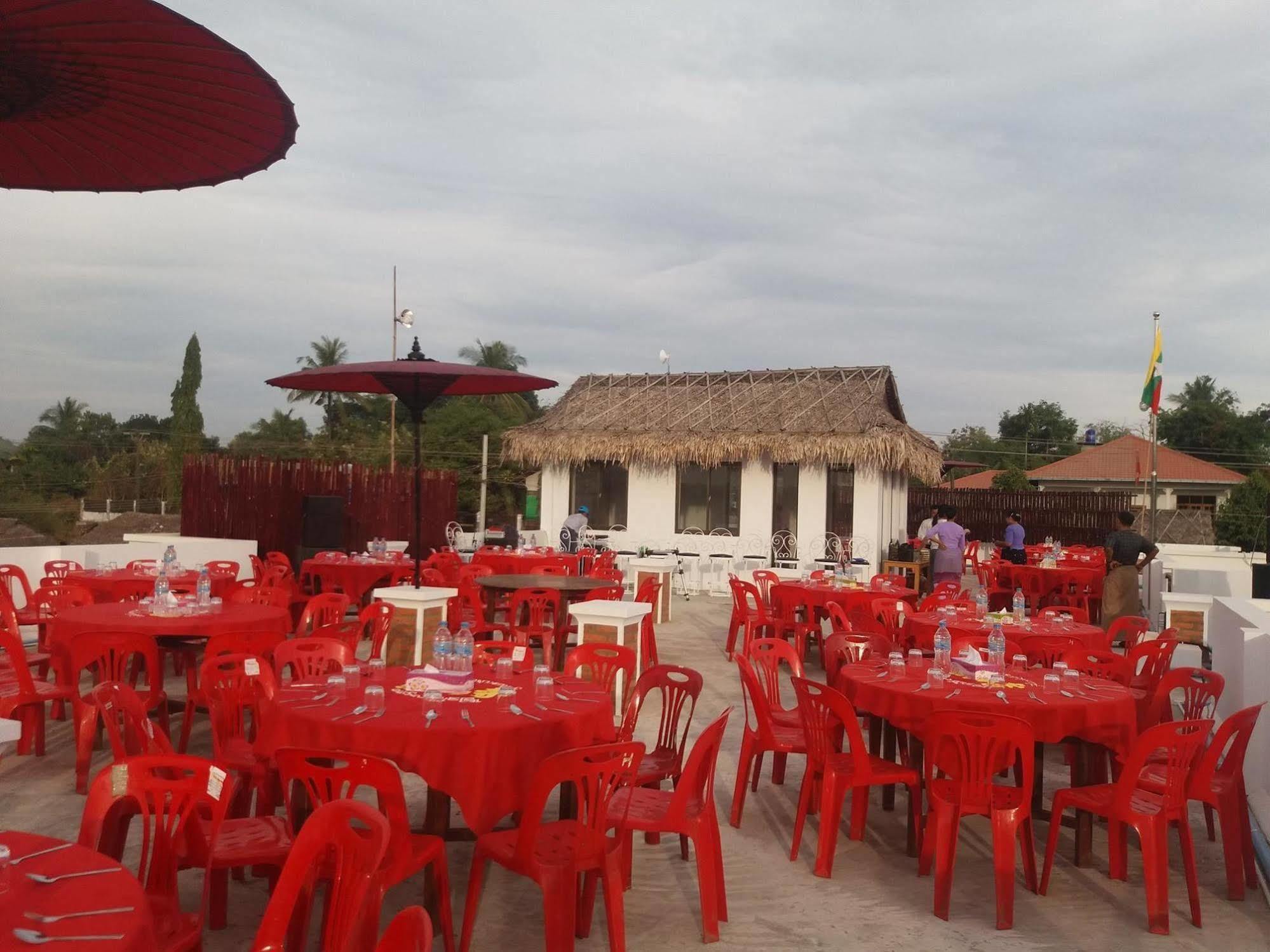 嘉玛德维皇后酒店 毛淡棉 外观 照片